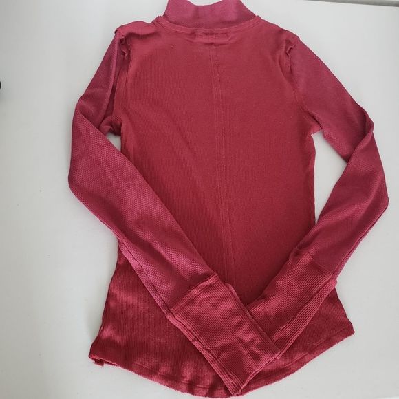 NEW Free People JoJo Long Sleeve Ribbed Thermal Snap Cuff Top in Hot Pink - Picture 8 of 11